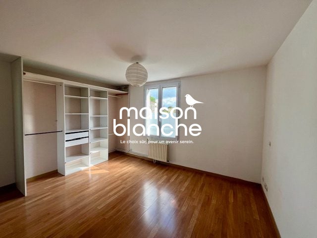 Maison Rue de la Calabre à Saint-Maixent-l'École