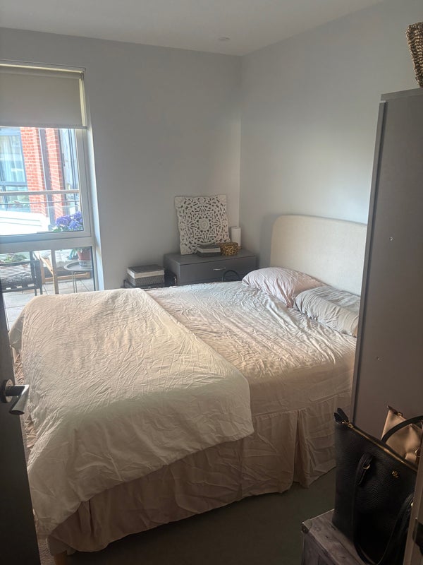 Room Park Street in Greater London