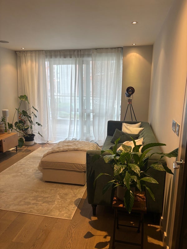 Room Park Street in Greater London
