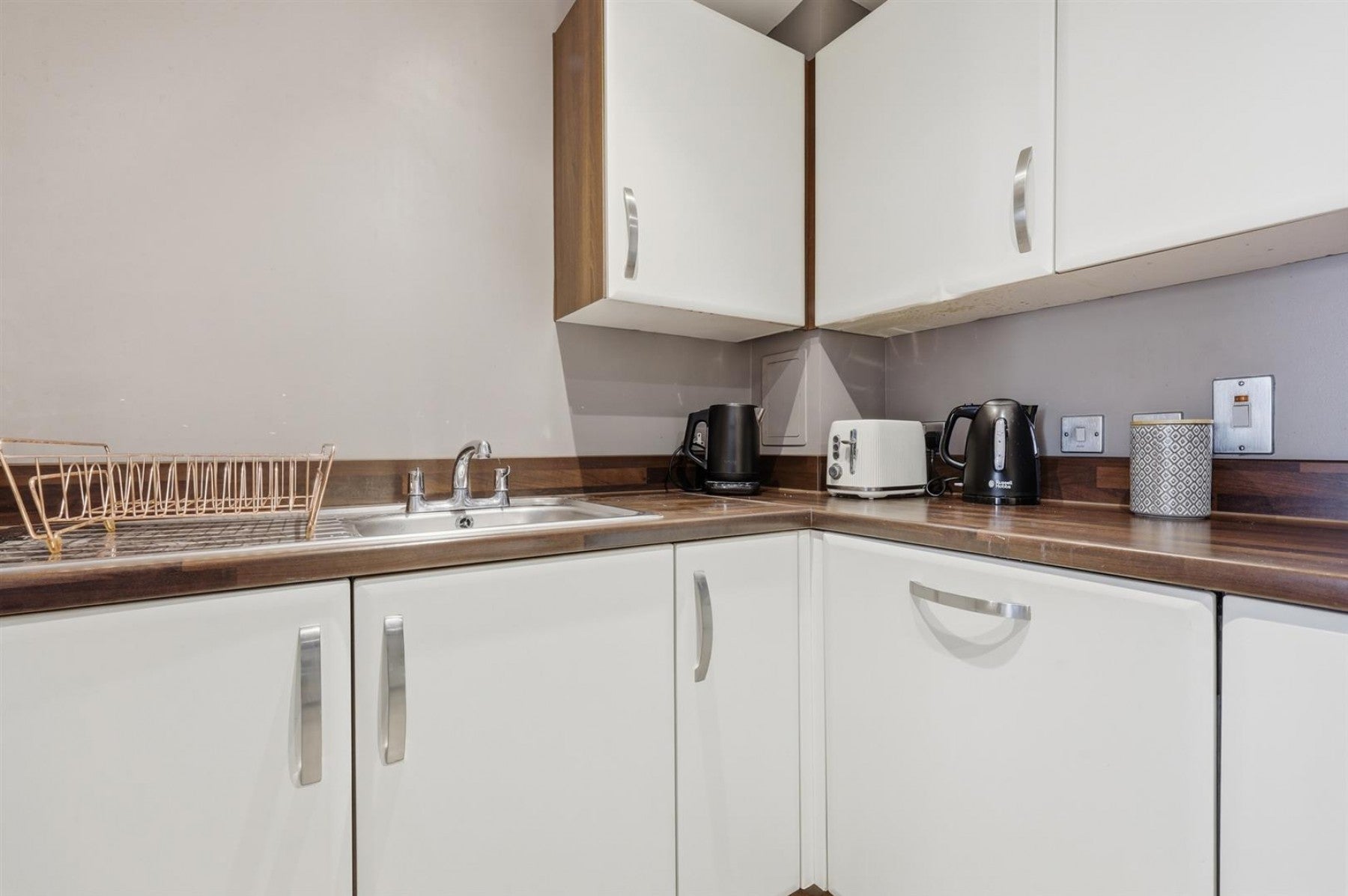 Flat Brand Close in Greater London