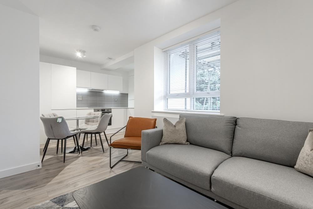 Flat Wellesley Terrace in Greater London