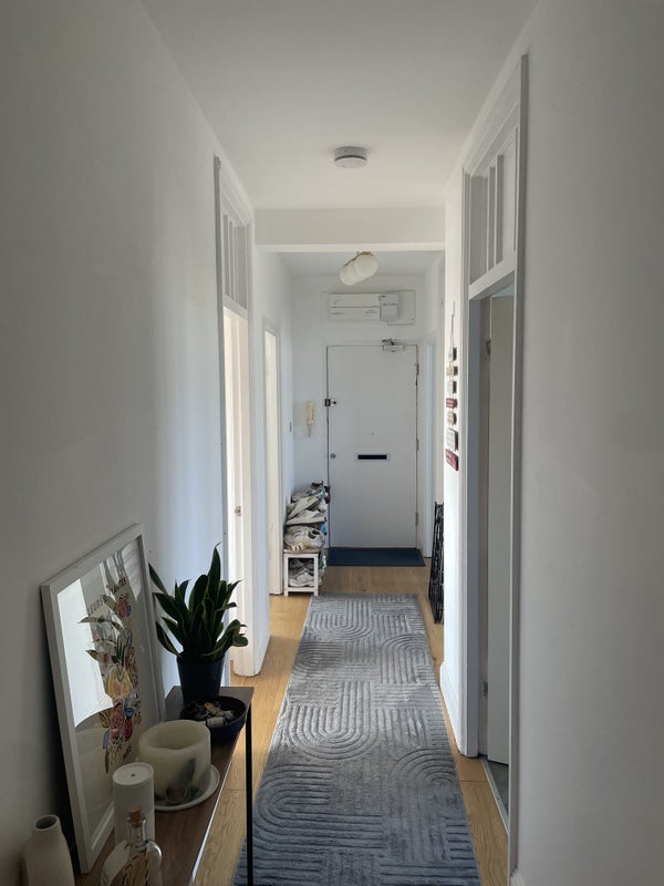 Room Kings Road in Greater London