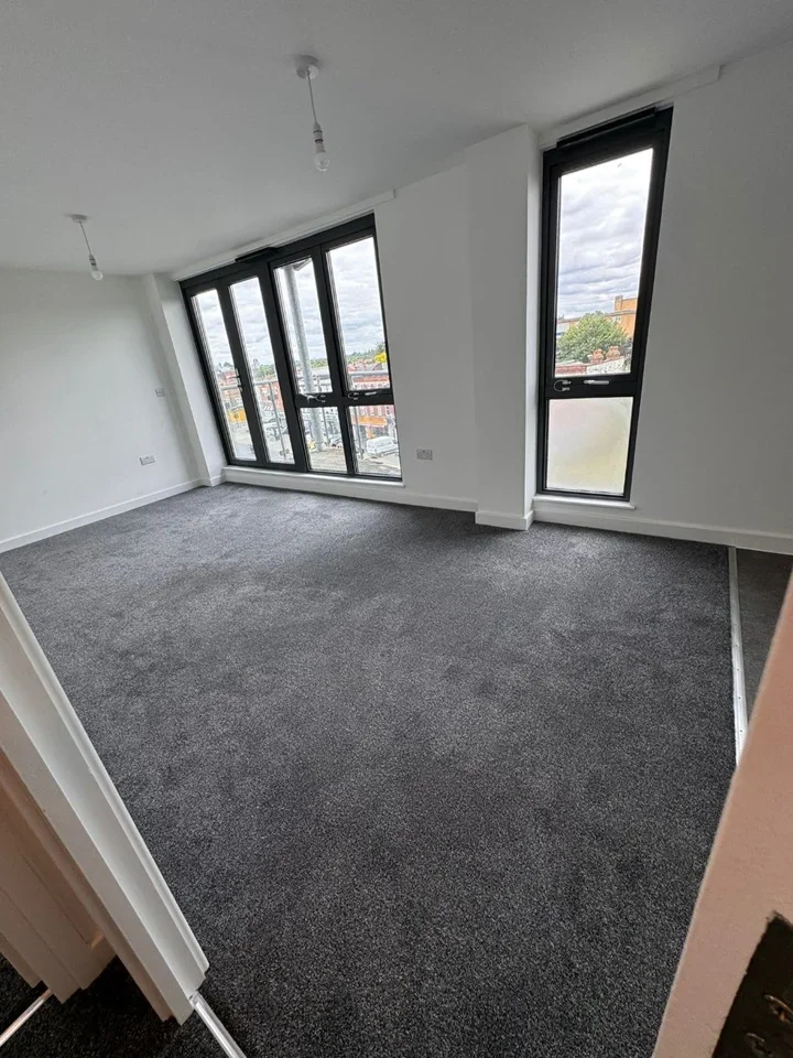 Flat Orford Road in Greater London