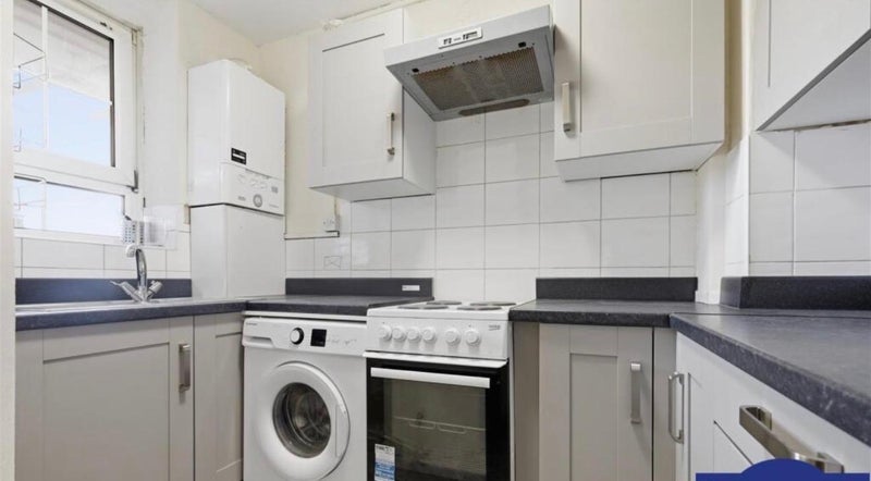 Room Pott Street in Greater London