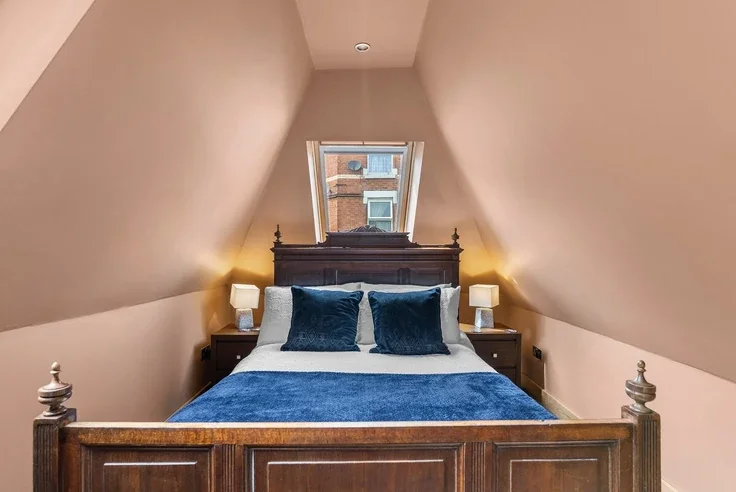 Flat Third Avenue in Nottingham