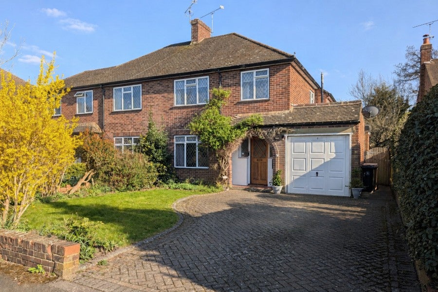 House Willow Green in Surrey Heath