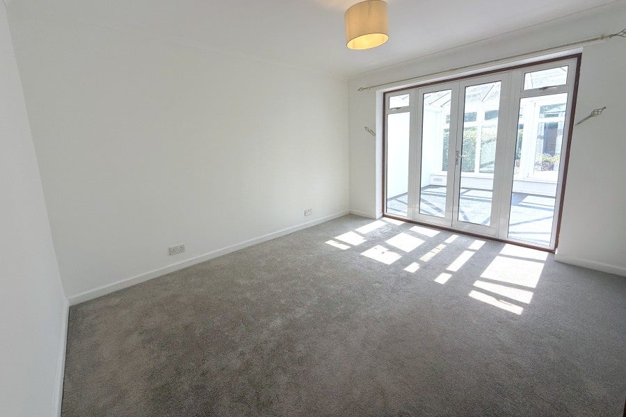 House Willow Green in Surrey Heath