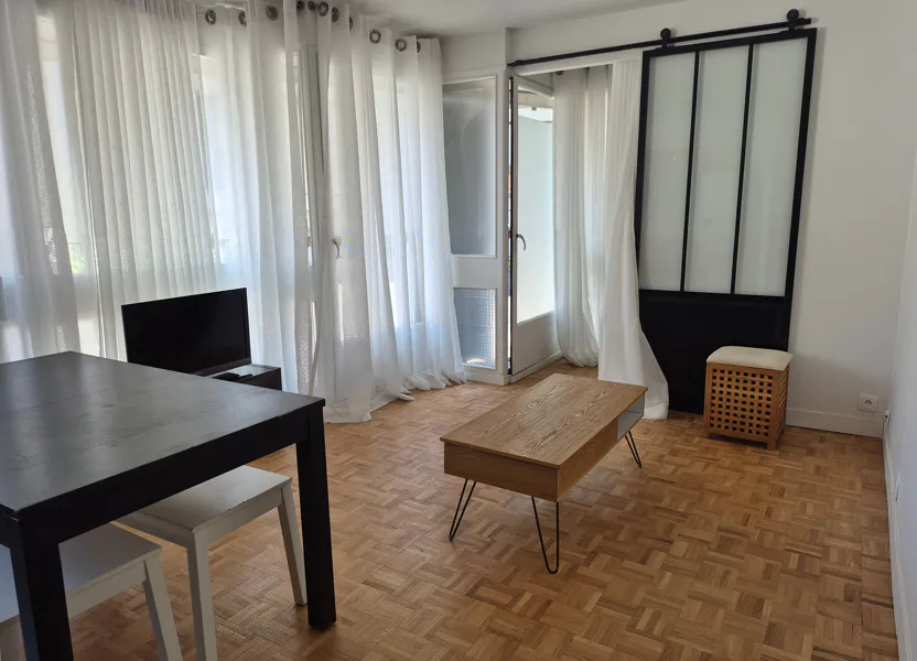 Appartement Rue Michal à Paris