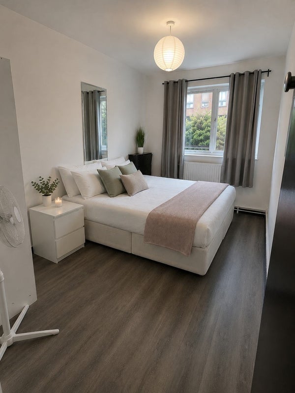 Room Barnardo Gardens in Greater London