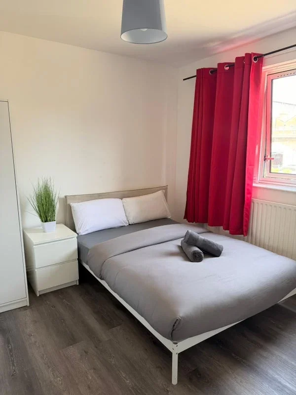 Room Barnardo Gardens in Greater London