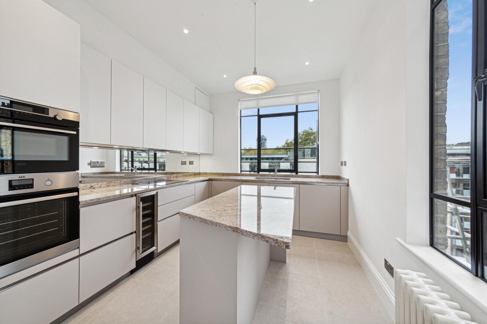 Flat Ennismore Gardens in City of Westminster