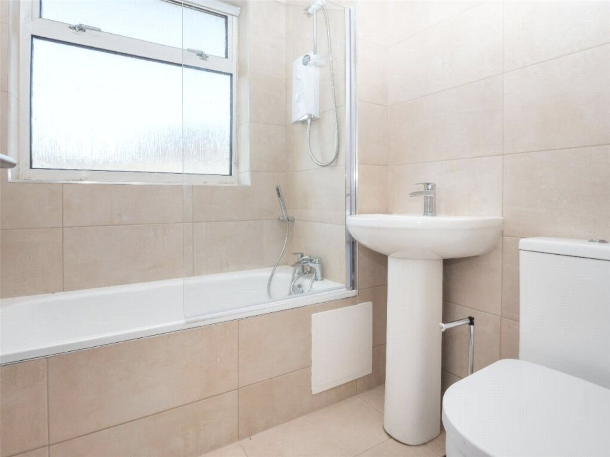 Flat Wades Road in Filton