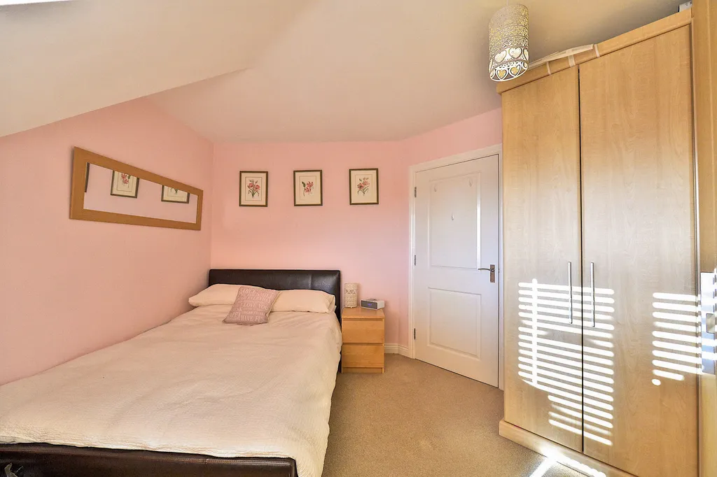 Flat Lavender Hill in Milton Keynes