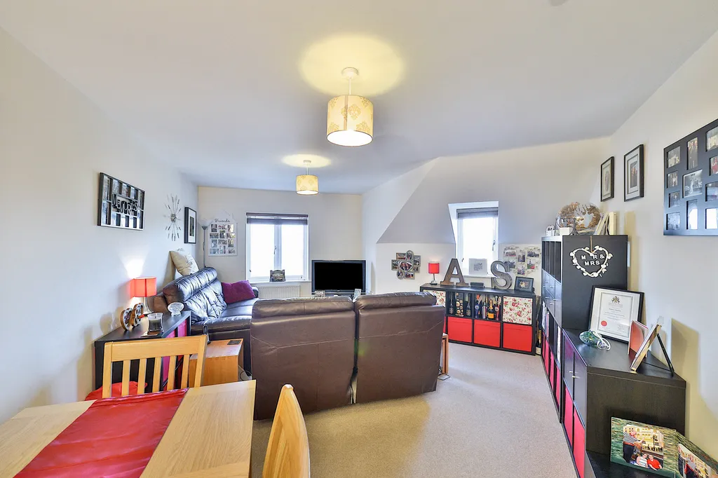 Flat Lavender Hill in Milton Keynes