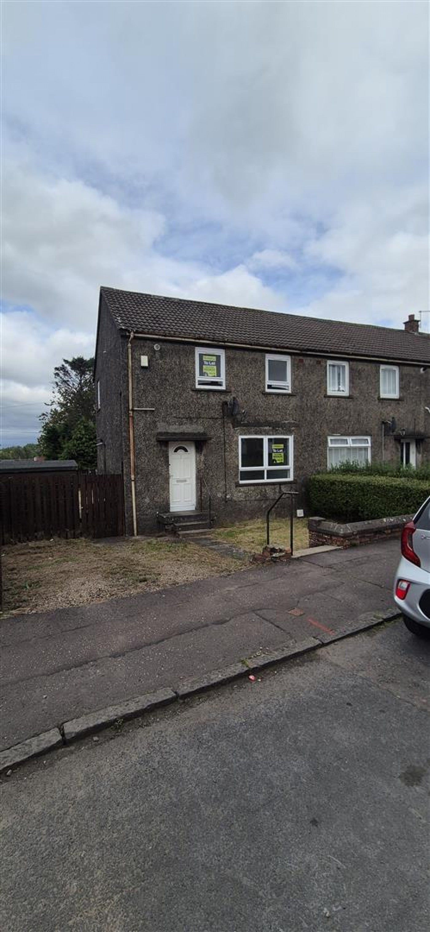 House Knowehead Road in Hurlford