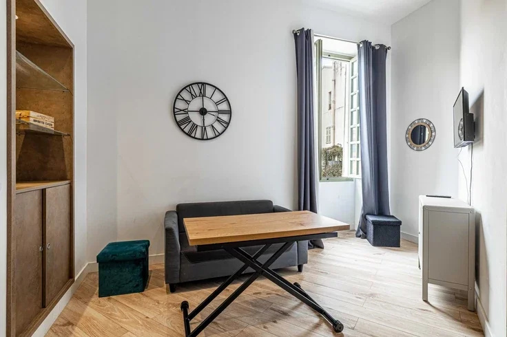 Appartement Place Garibaldi à Nice
