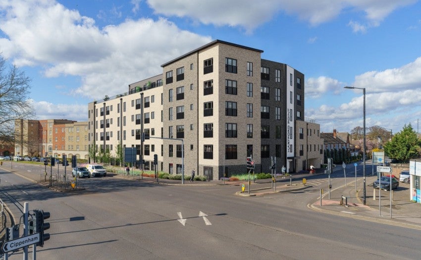 Flat Bath Road in Slough