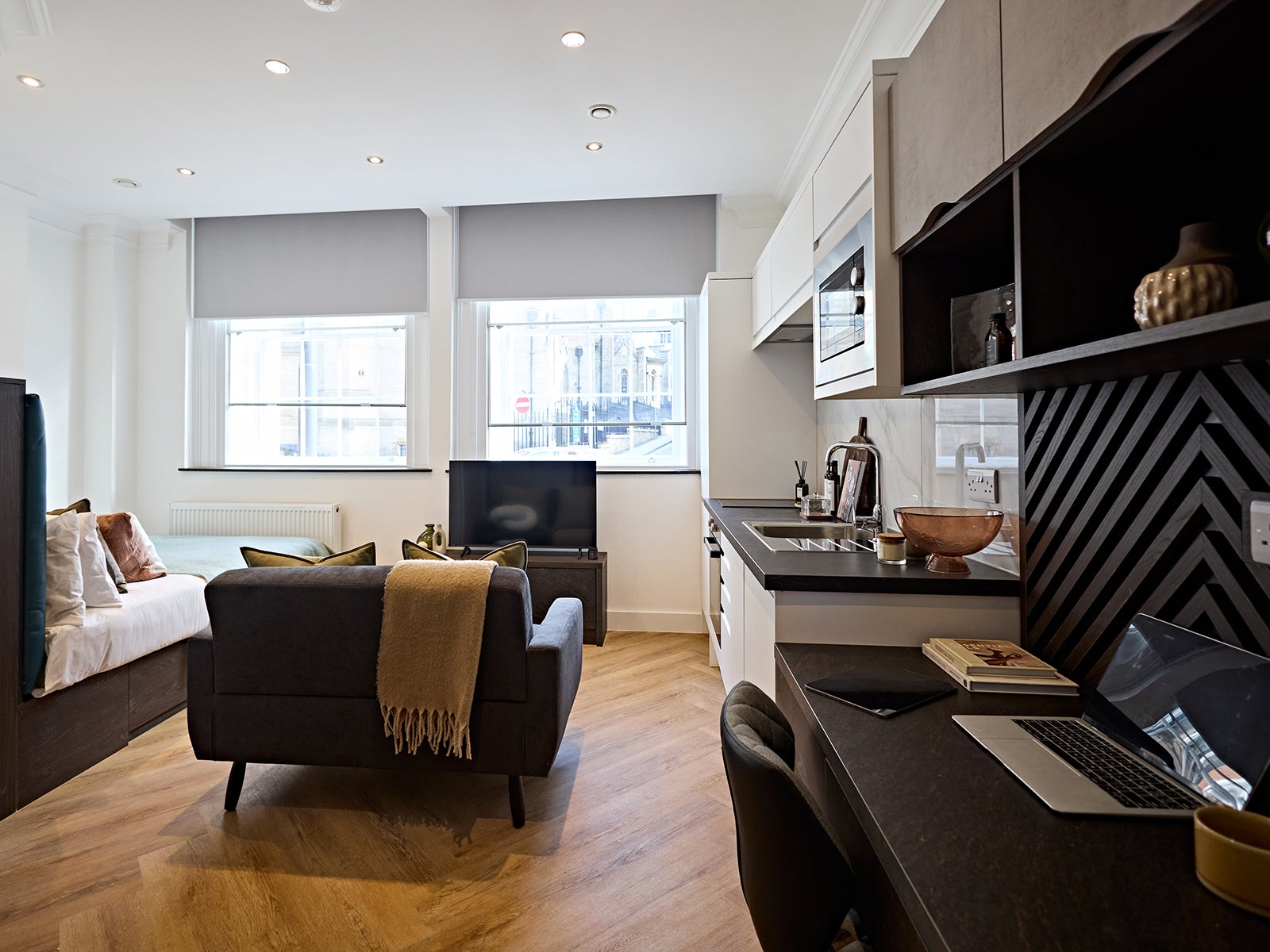 Flat Cookridge Street in Leeds