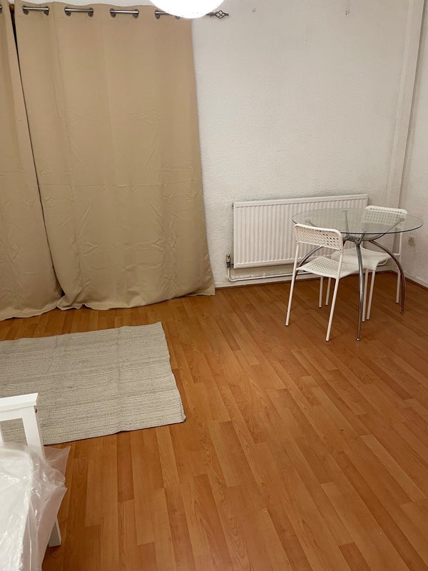 Room Portia Way in Greater London
