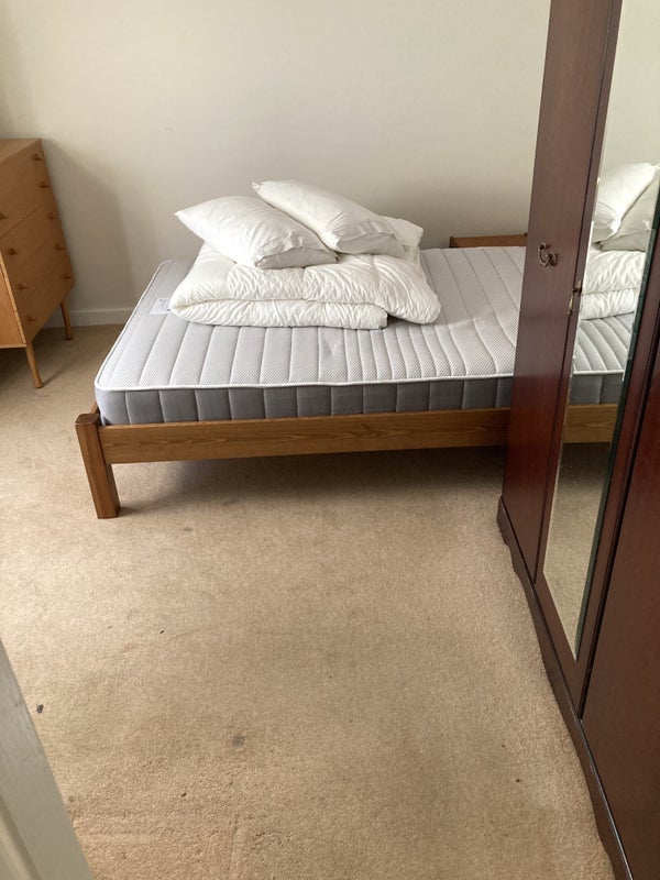 Room Somers Crescent in City of Westminster
