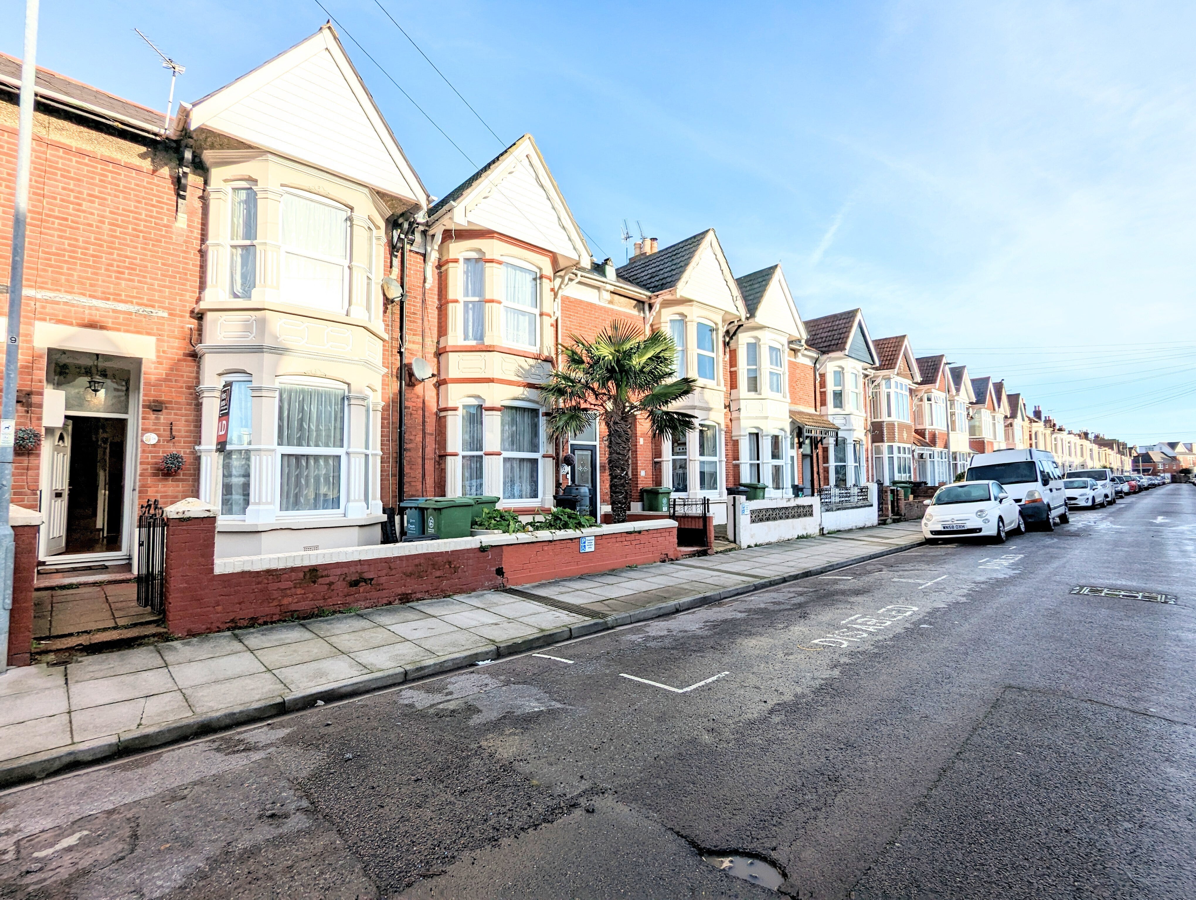 Flat Ophir Road in Portsmouth