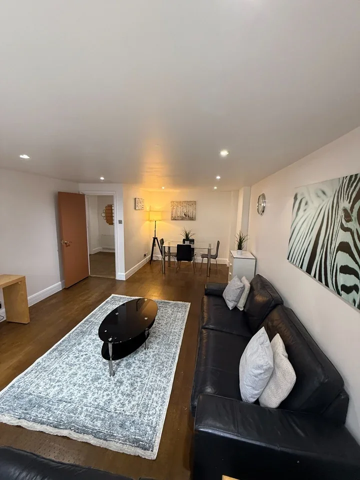 Flat Old Marylebone Road in City of Westminster