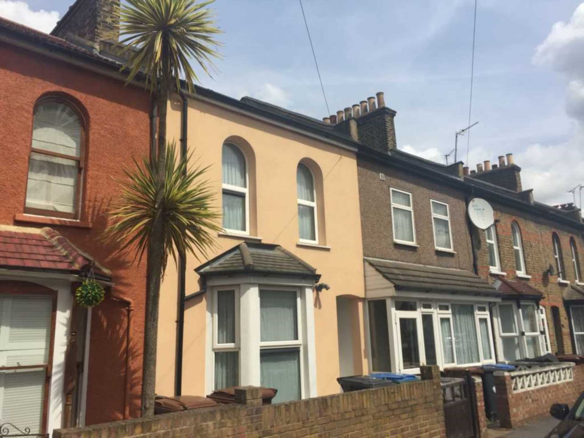 House Drapers Road in Greater London