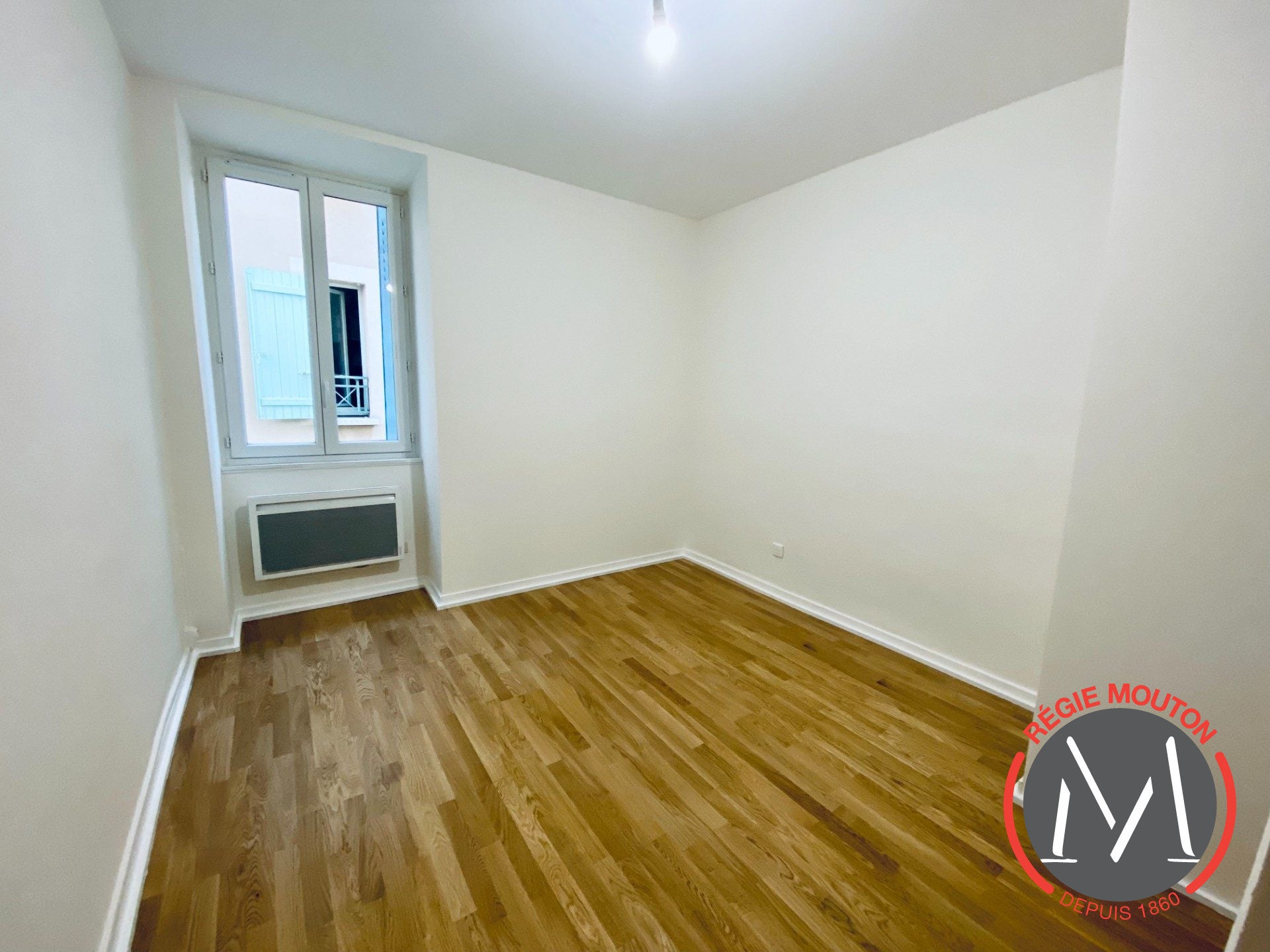 Appartement Impasse Chanoine Coupat à Saint-Genis-Laval