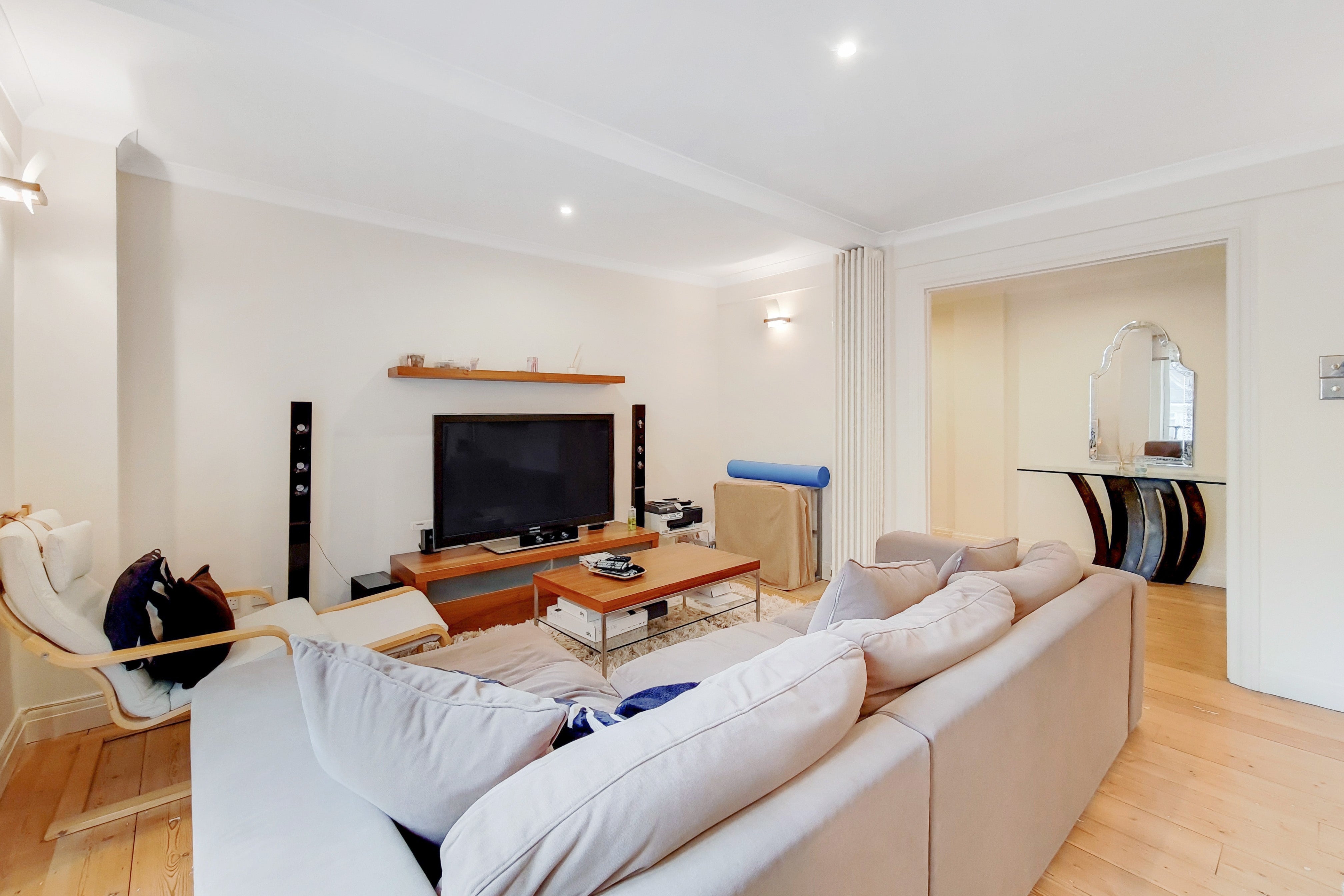 Flat Hampden Gurney Street in City of Westminster