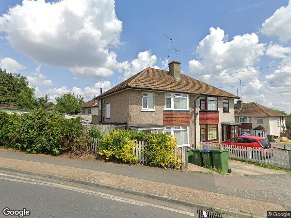 Flat Birling Road in Greater London