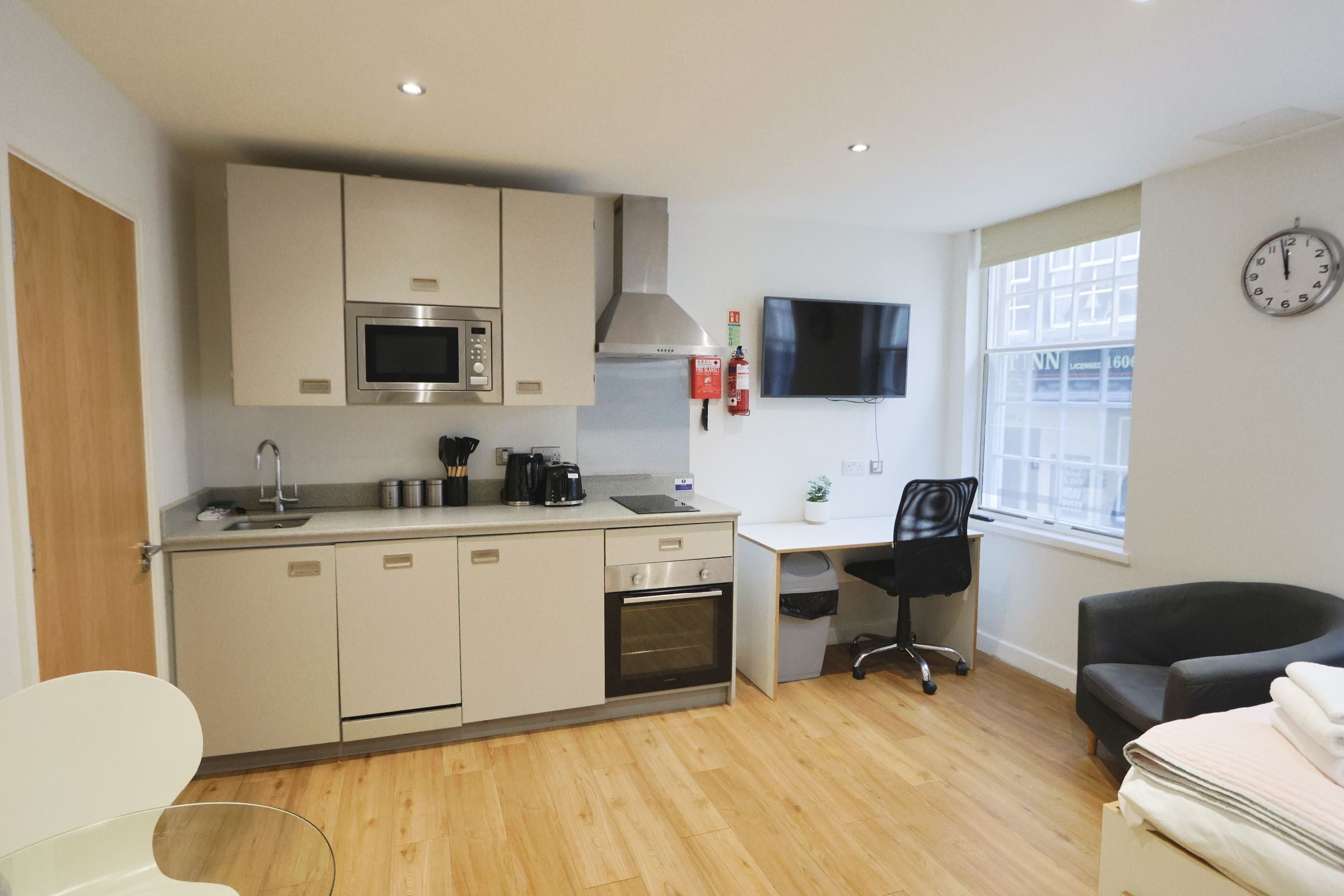 Flat Frogmore Street in Bristol