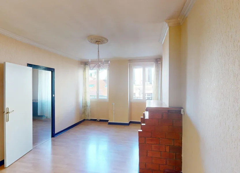 Flat Rue Antoine Durafour in Saint-Étienne