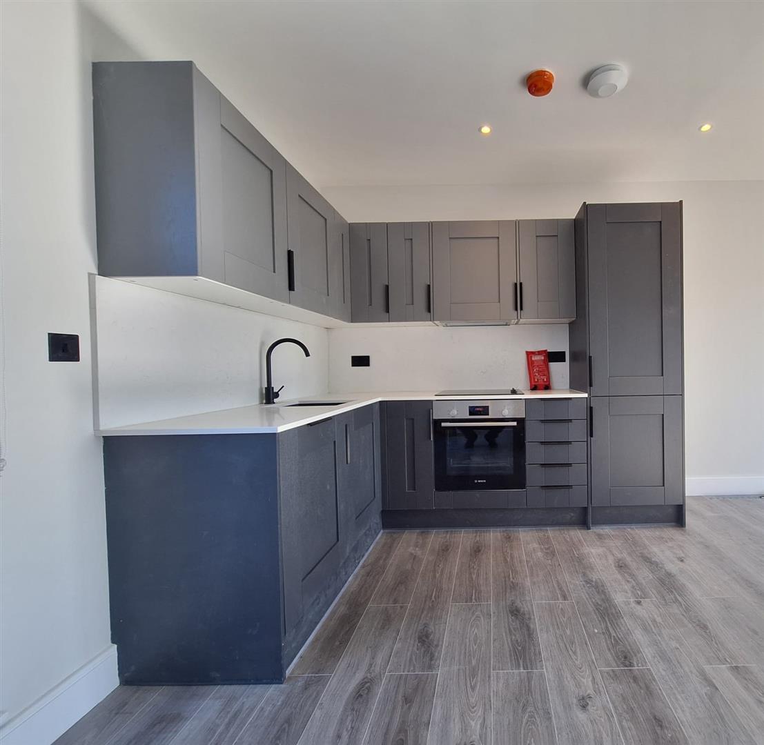 Flat Serbin Close in Greater London