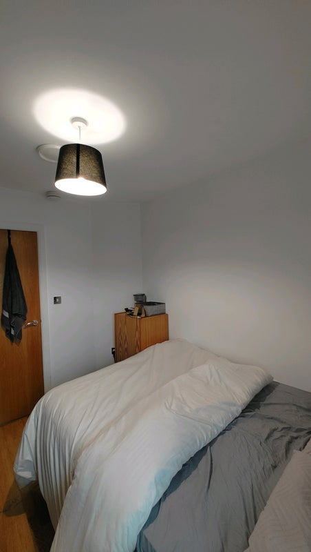 Room Greens End in Greater London