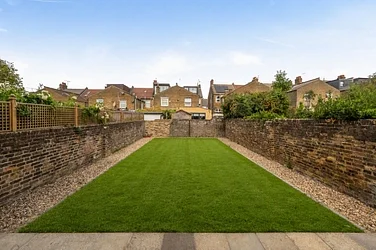 House Lushington Road in Greater London