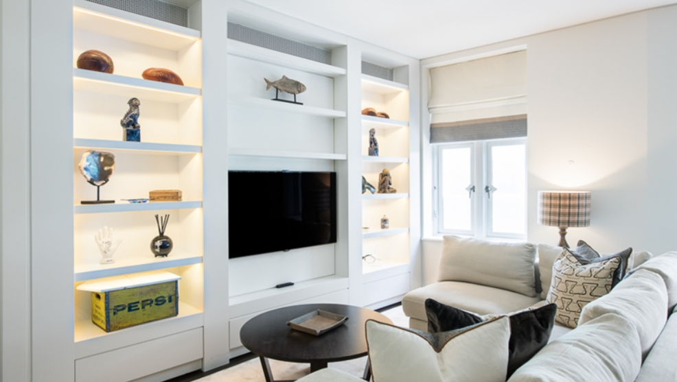 Flat Duke Street in City of Westminster