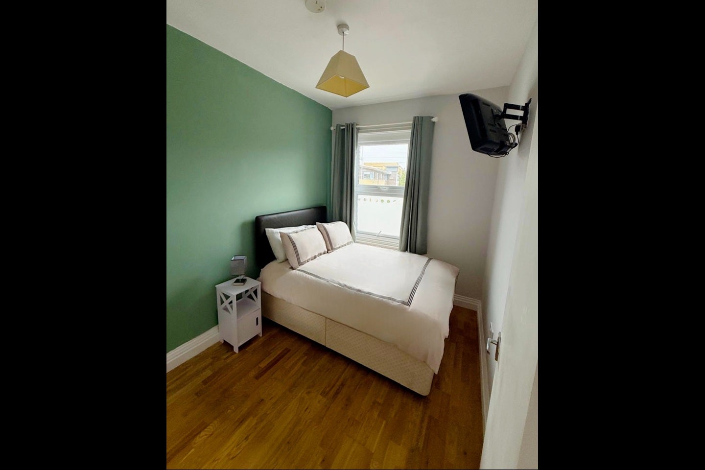 Flat Cherry Hinton Road in Cambridge