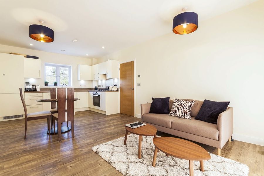 Flat Soames Place in Wokingham