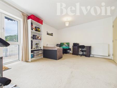 Flat Mallory Road in Basingstoke and Deane