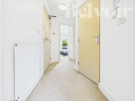 Flat Mallory Road in Basingstoke and Deane