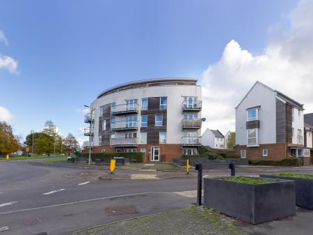 Flat Mallory Road in Basingstoke and Deane