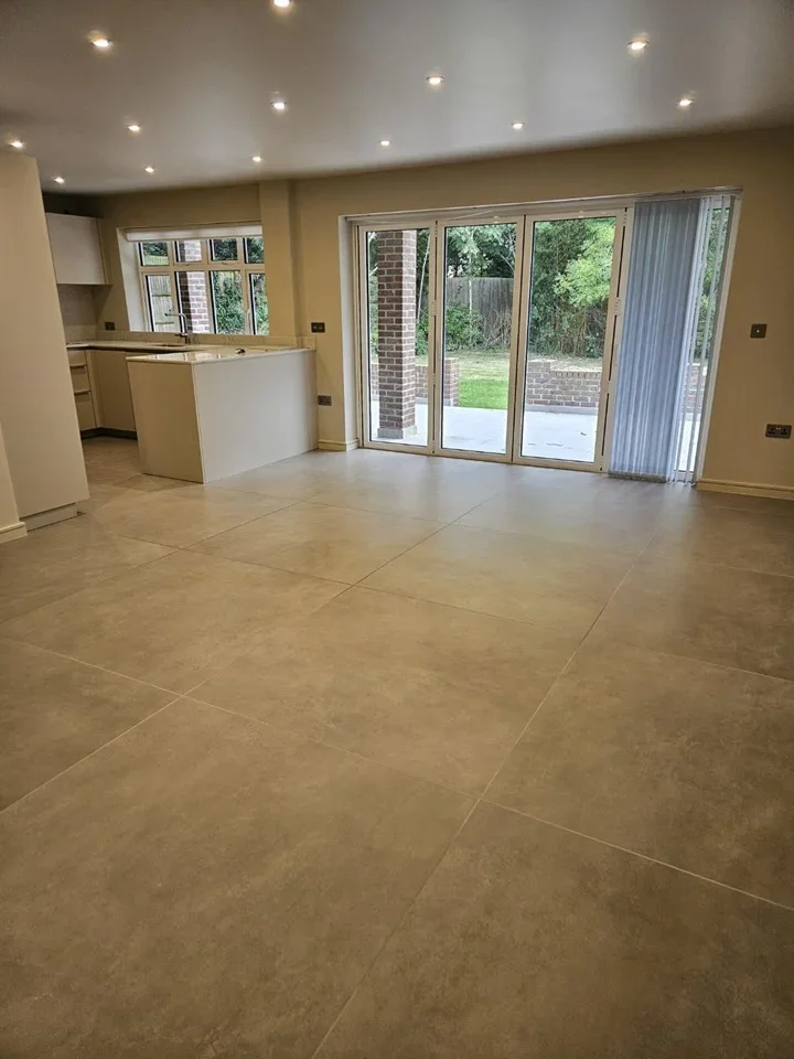Flat Beech Drive in Hertsmere