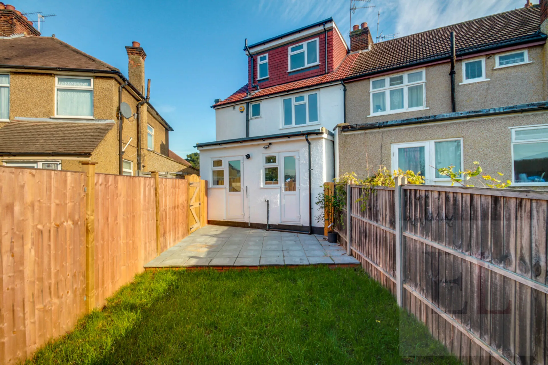 Flat Balmoral Road in Greater London