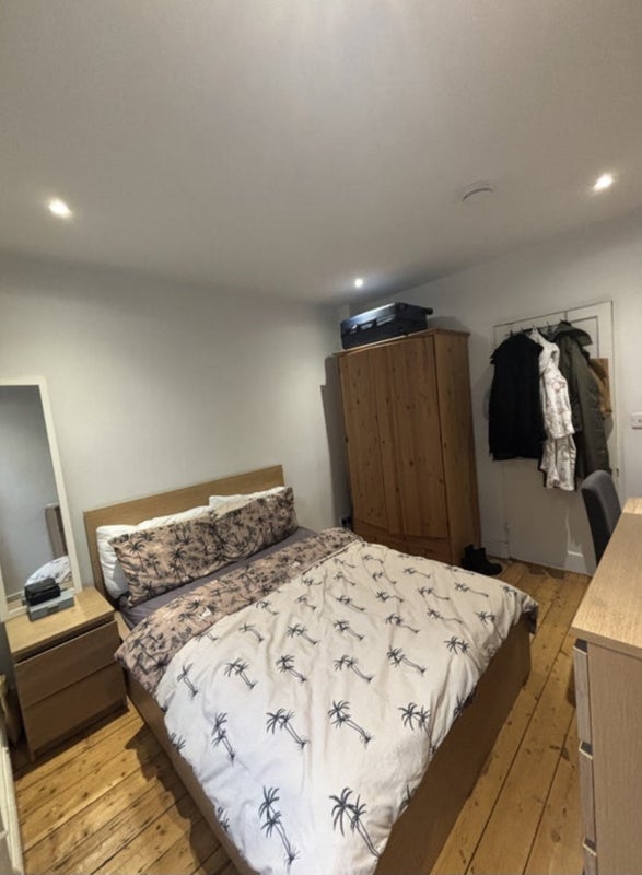 Room Fitz-James Avenue in Greater London