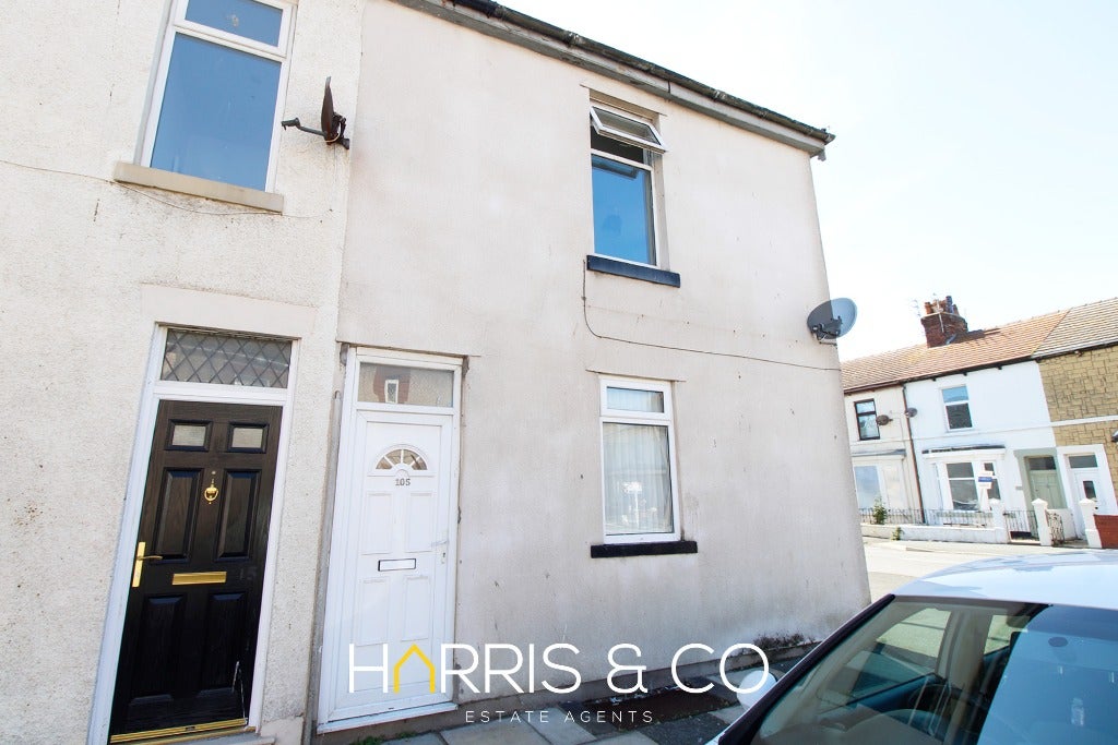 Flat Kemp Street in Borough of Wyre