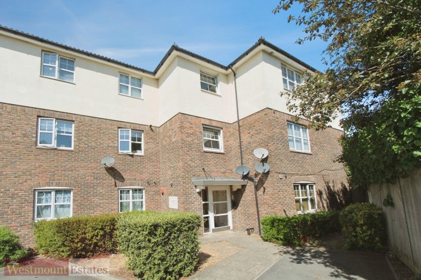 Flat London Road in Dartford