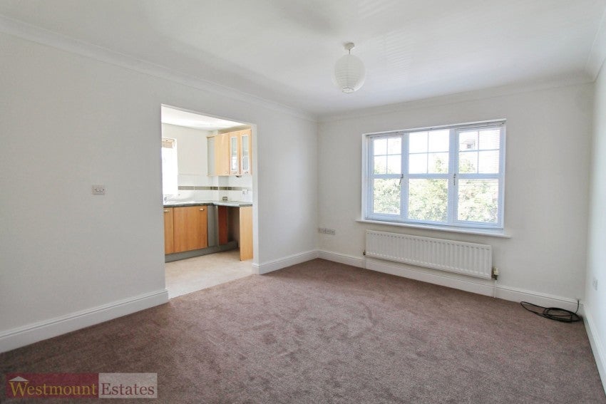Flat London Road in Dartford