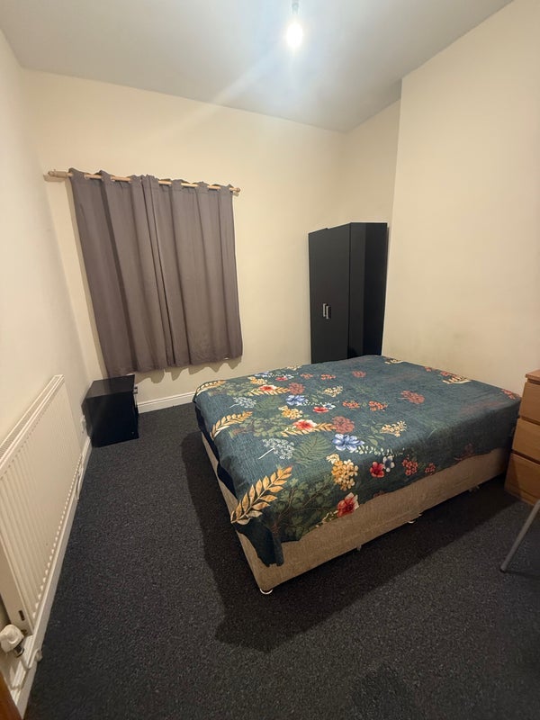 Room Plant Street in Preston