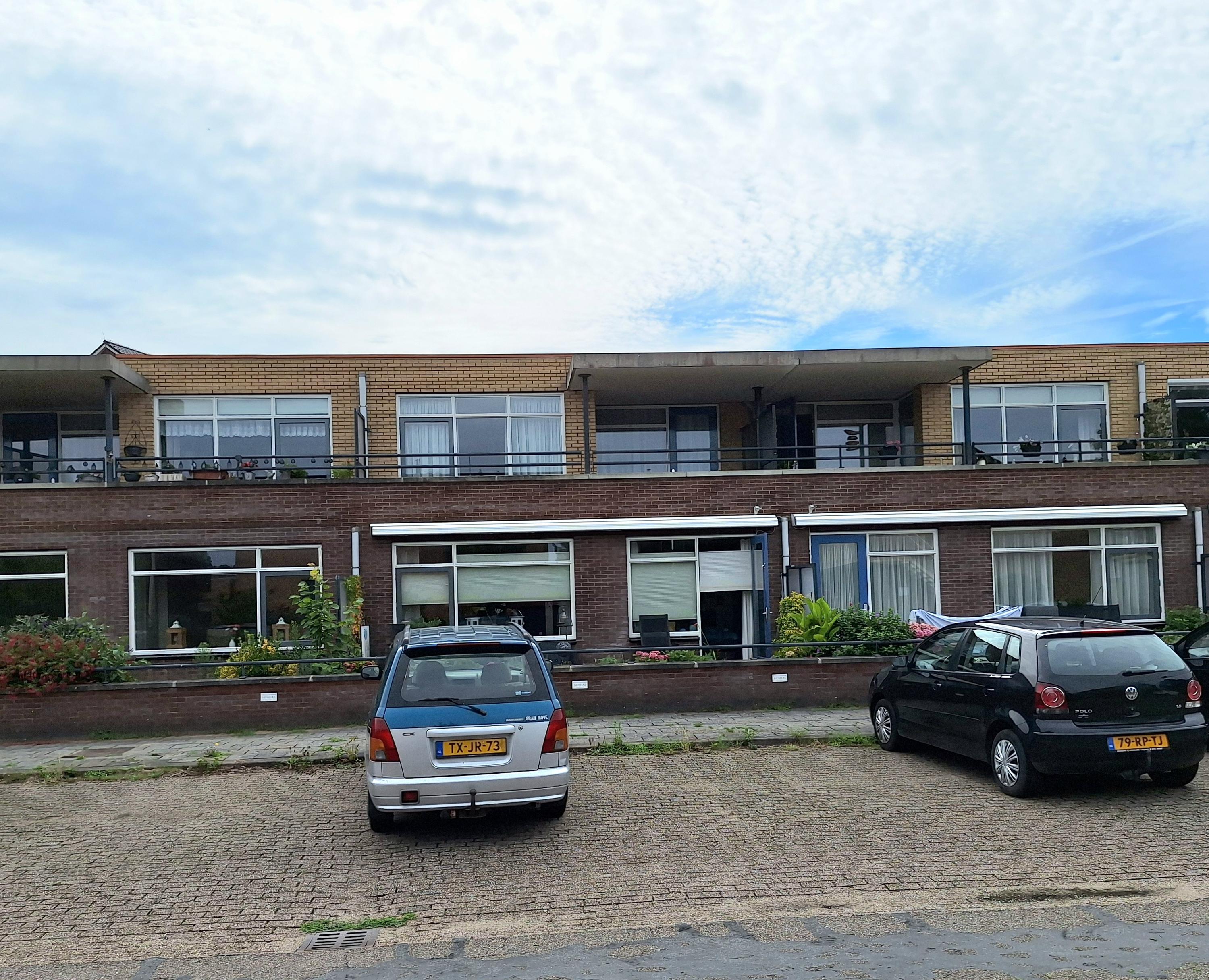 Appartement te koop: A.G.M. van der Hoevenstraat 42, Ter Aar