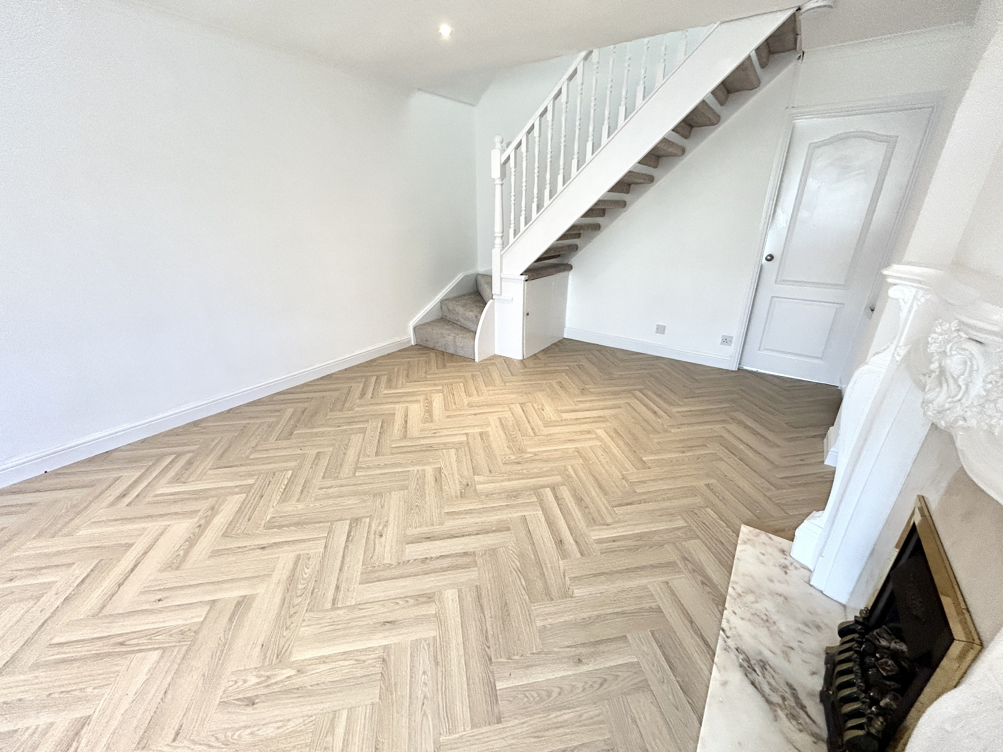 House Kilsby Close in Farnworth